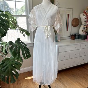 Vintage NWT Val Mode Peignoir Robe Captiva Nylon Sheer Ivory Size Medium 70s/80s